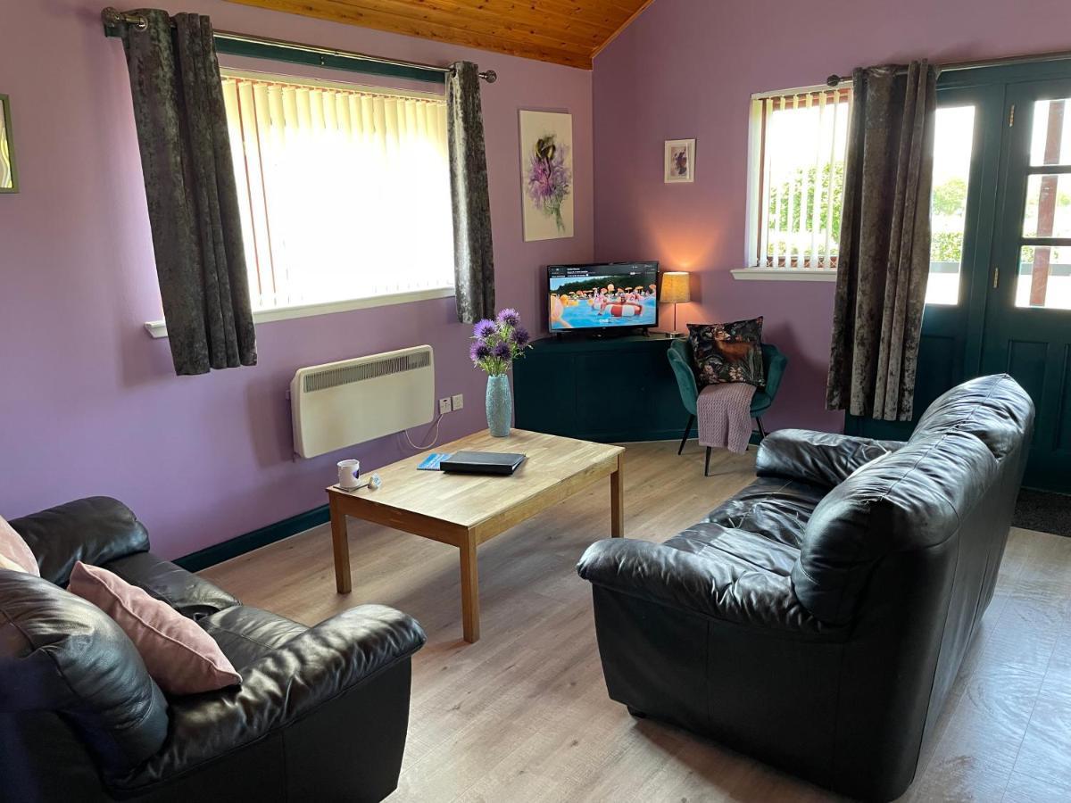 Wellsfield Farm Holiday Lodges Stirling Extérieur photo