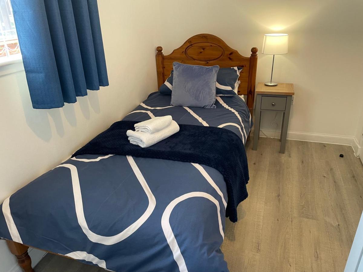 Wellsfield Farm Holiday Lodges Stirling Extérieur photo