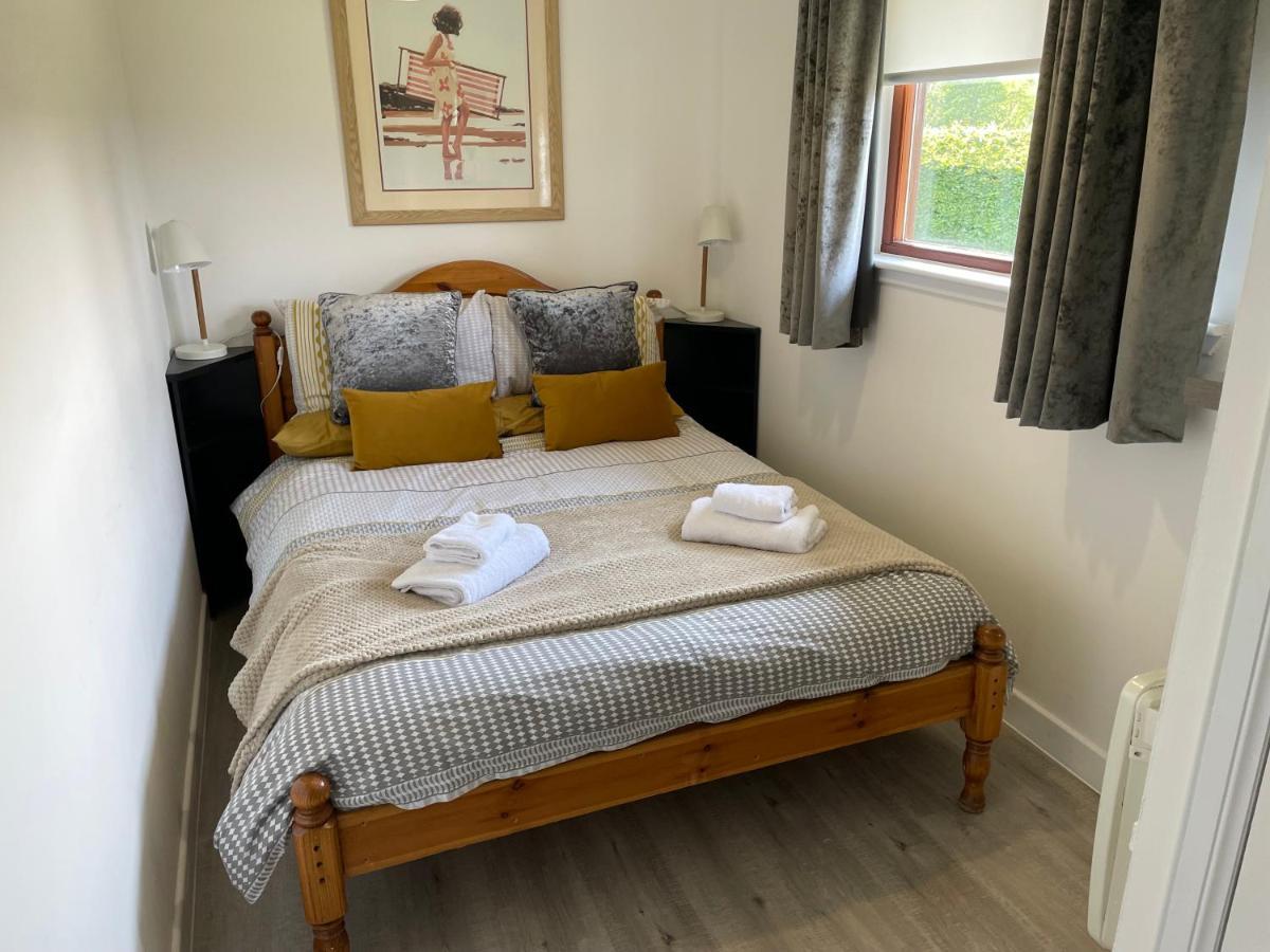 Wellsfield Farm Holiday Lodges Stirling Extérieur photo