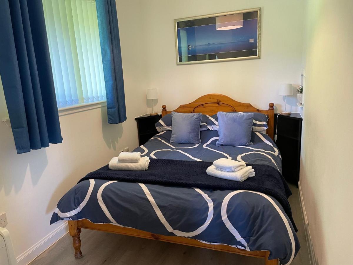 Wellsfield Farm Holiday Lodges Stirling Extérieur photo