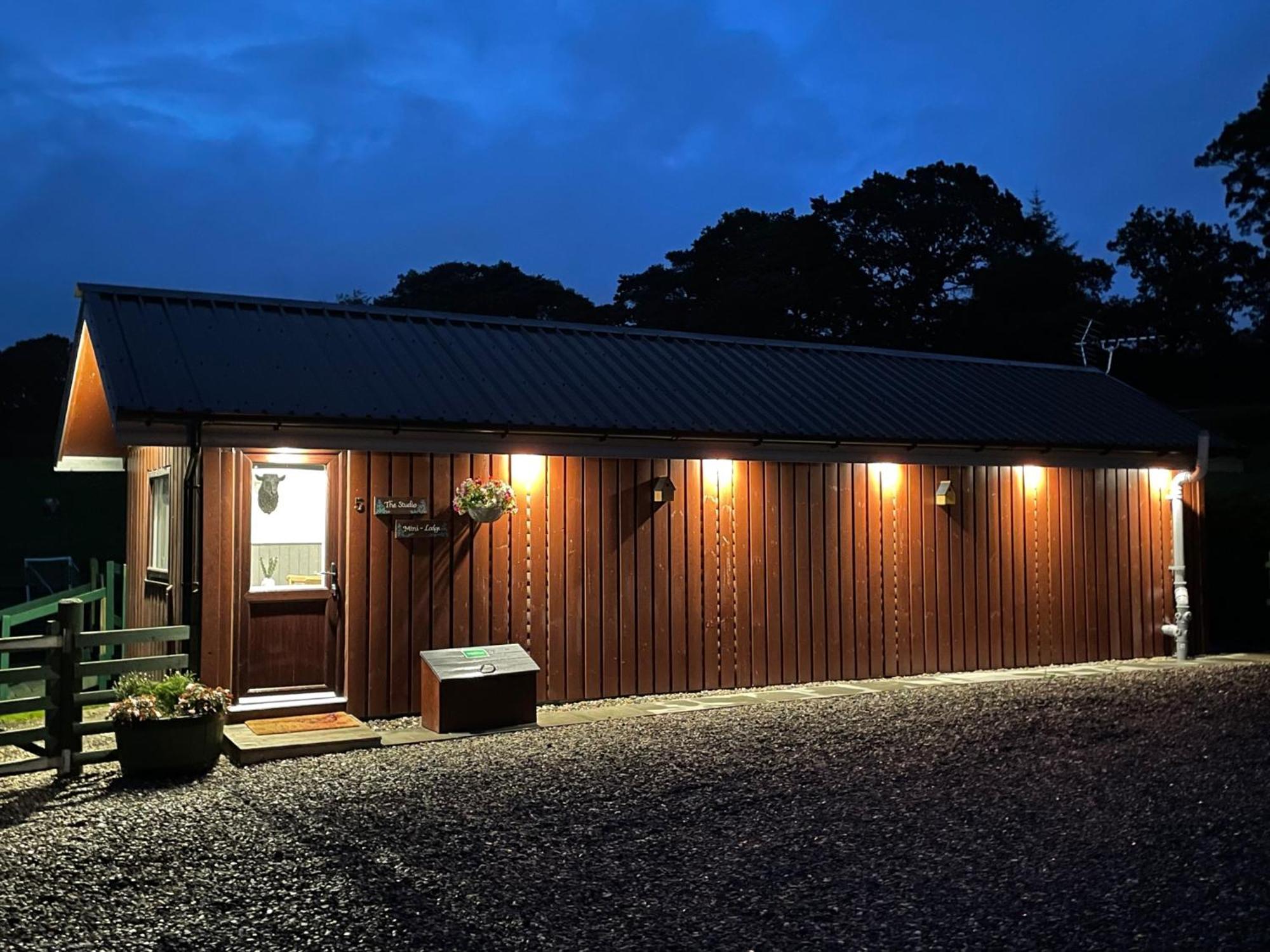 Wellsfield Farm Holiday Lodges Stirling Extérieur photo