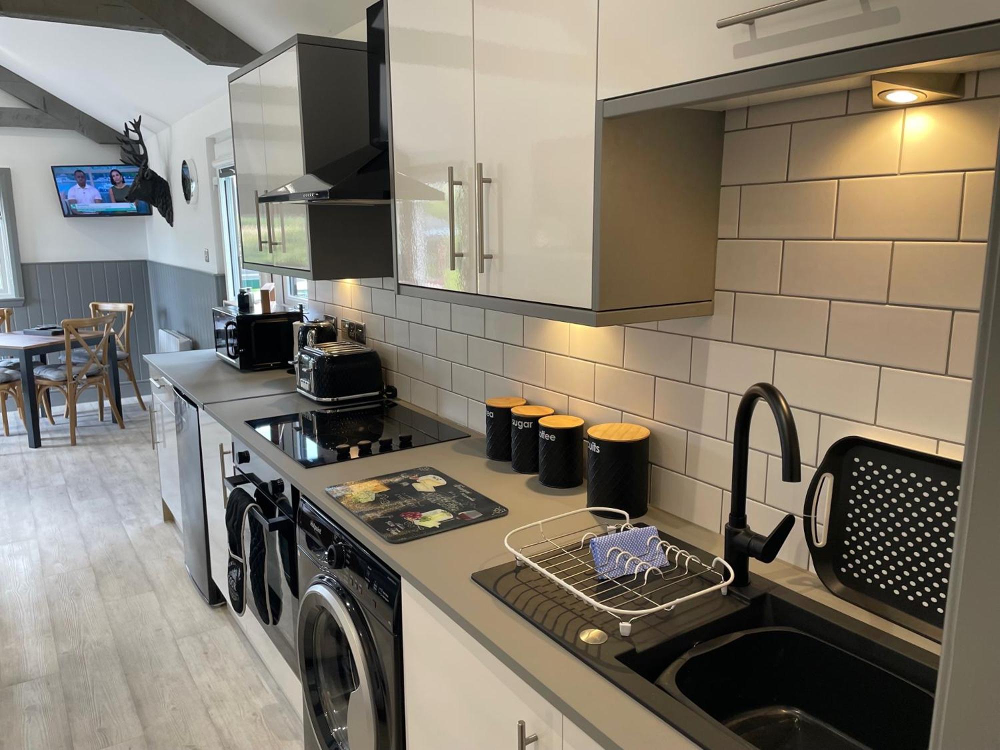 Wellsfield Farm Holiday Lodges Stirling Extérieur photo