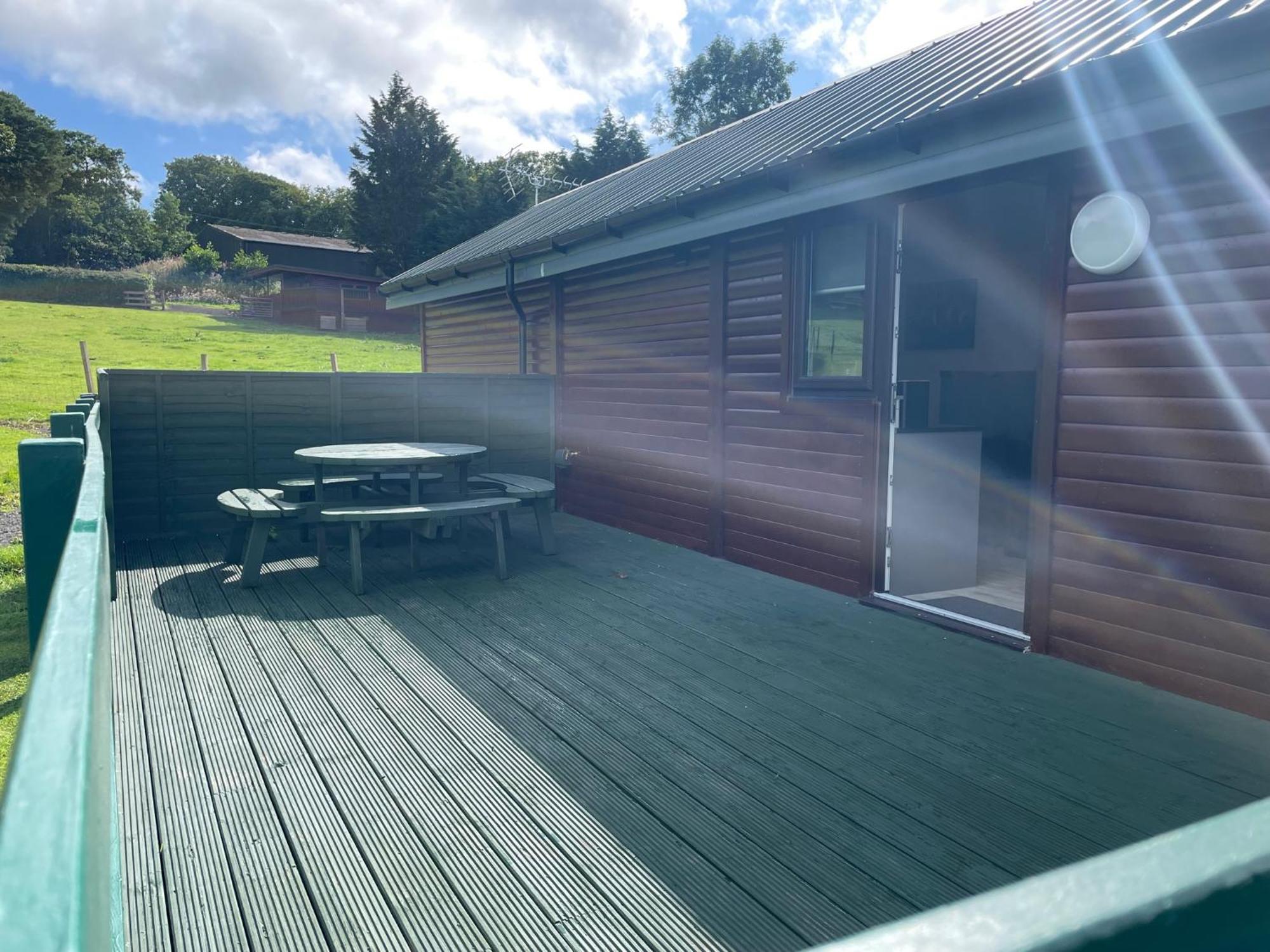Wellsfield Farm Holiday Lodges Stirling Extérieur photo